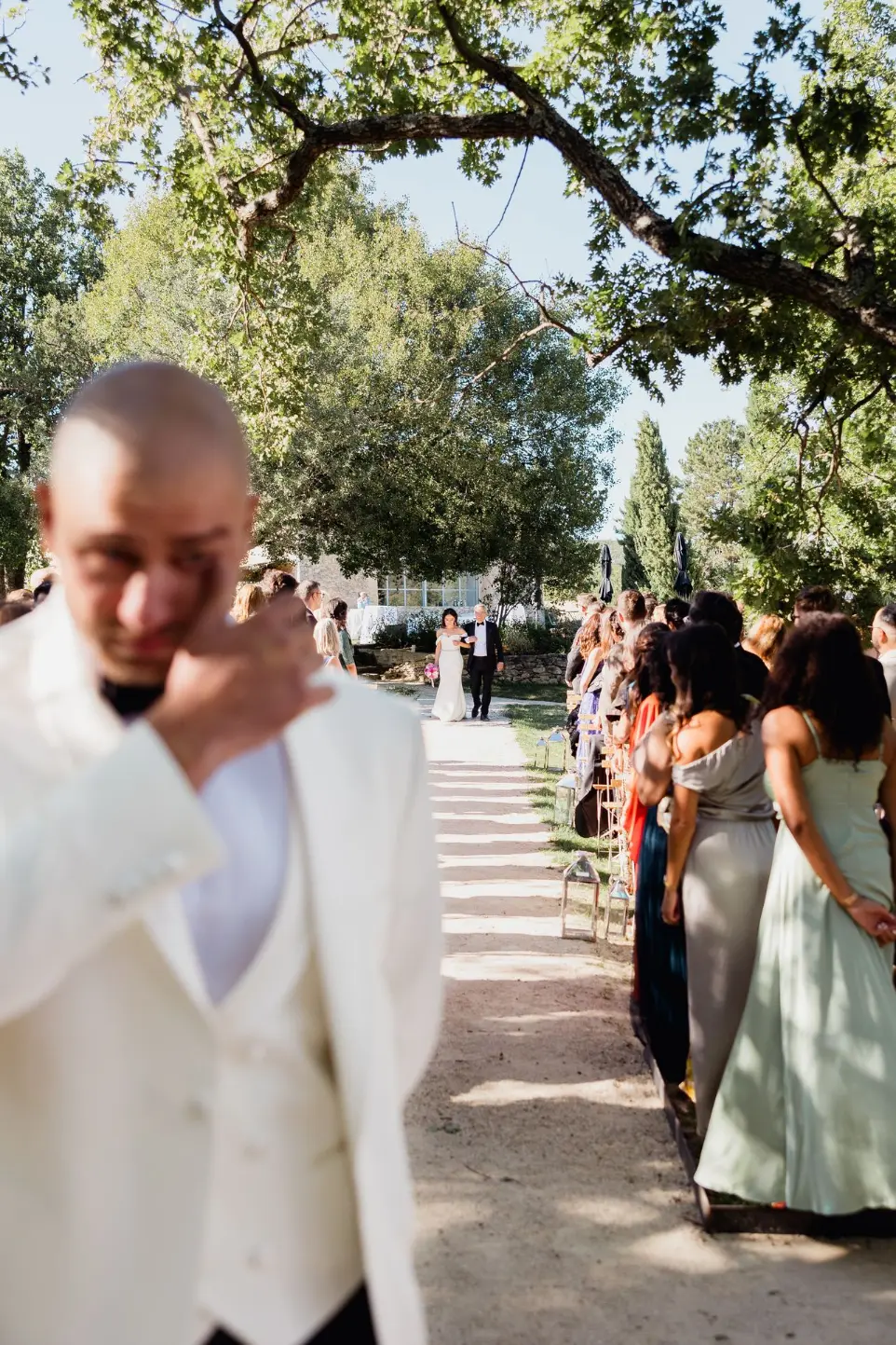 Film de mariage élégant et haut de gamme réalisé en Provence par Guénolé Veillon